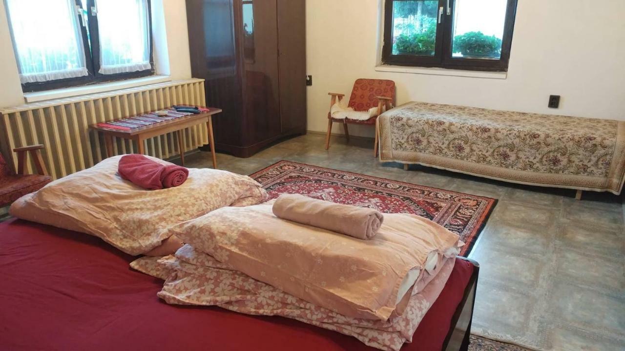 Oncsa Vendeghaz Ξενοδοχείο Gyöngyös Εξωτερικό φωτογραφία