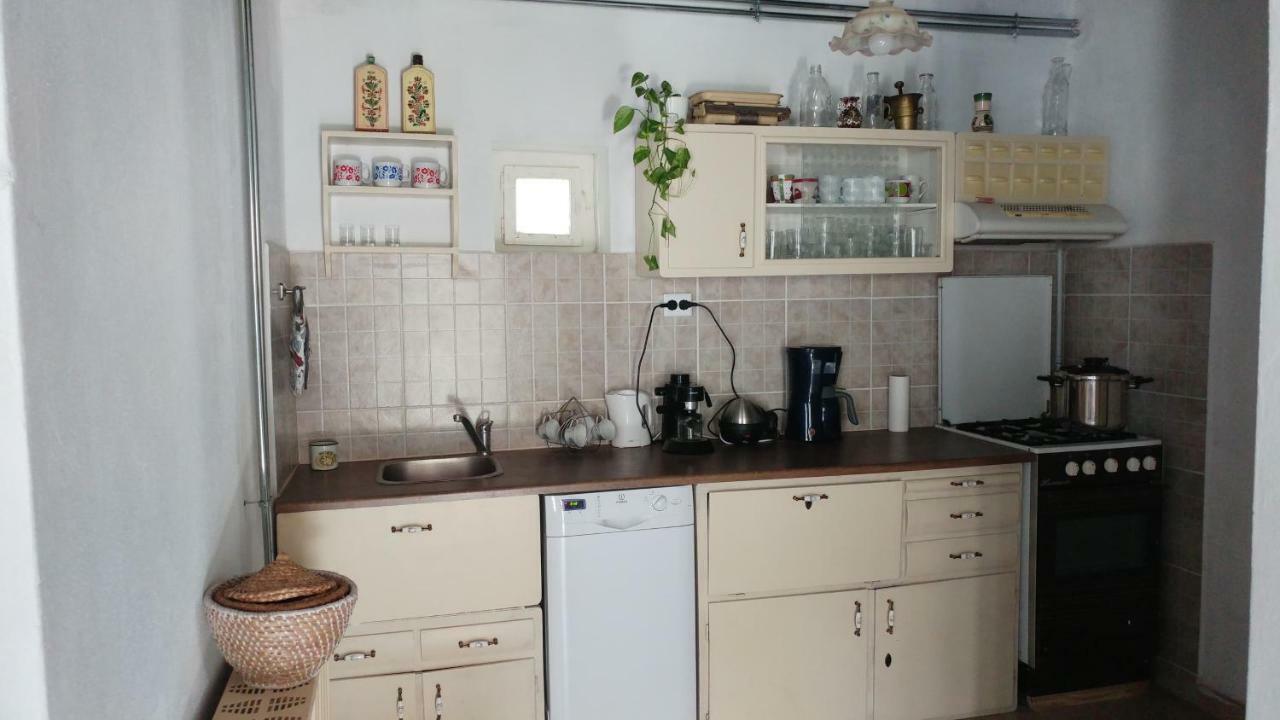 Oncsa Vendeghaz Ξενοδοχείο Gyöngyös Εξωτερικό φωτογραφία