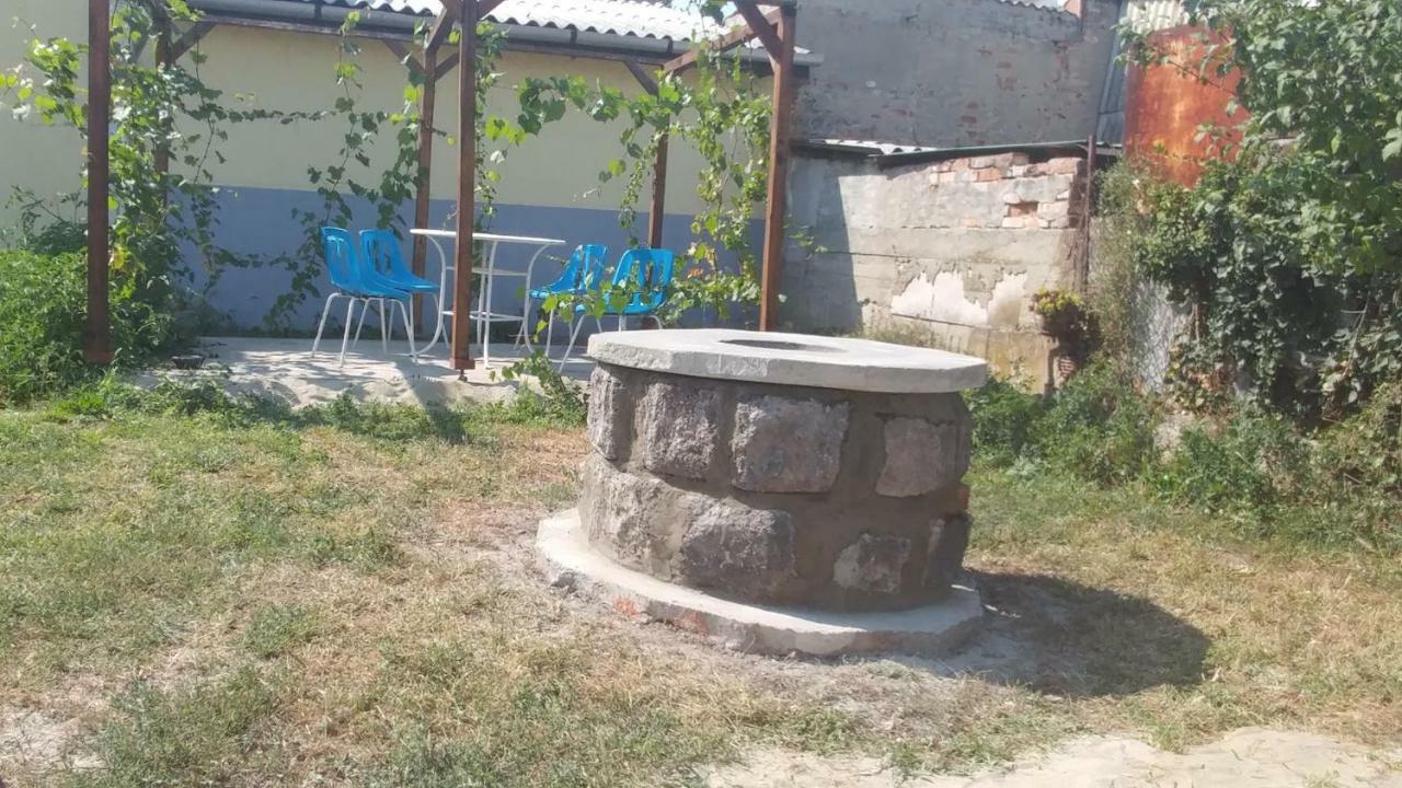Oncsa Vendeghaz Ξενοδοχείο Gyöngyös Εξωτερικό φωτογραφία